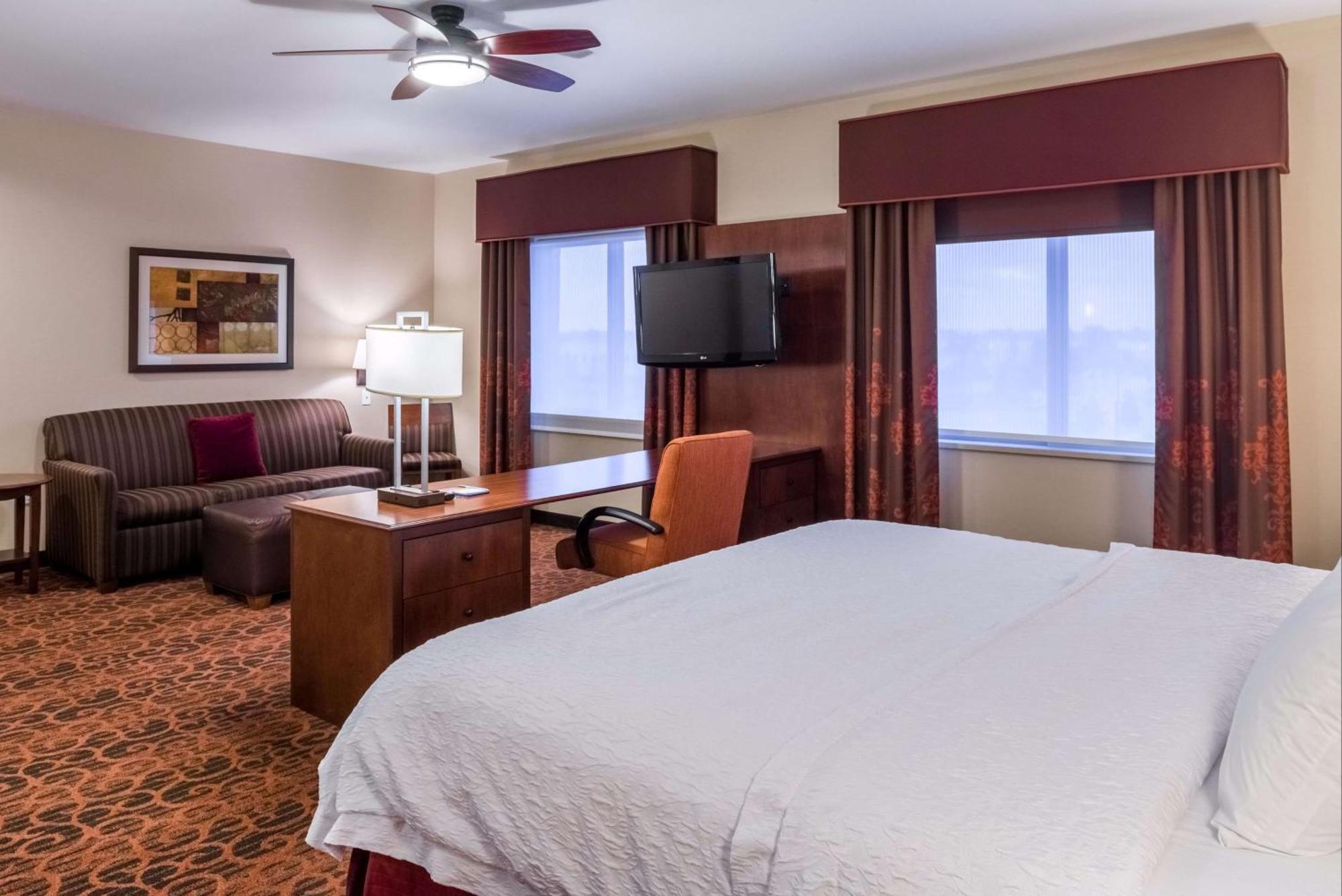 Hampton Inn & Suites Boulder North Bagian luar foto