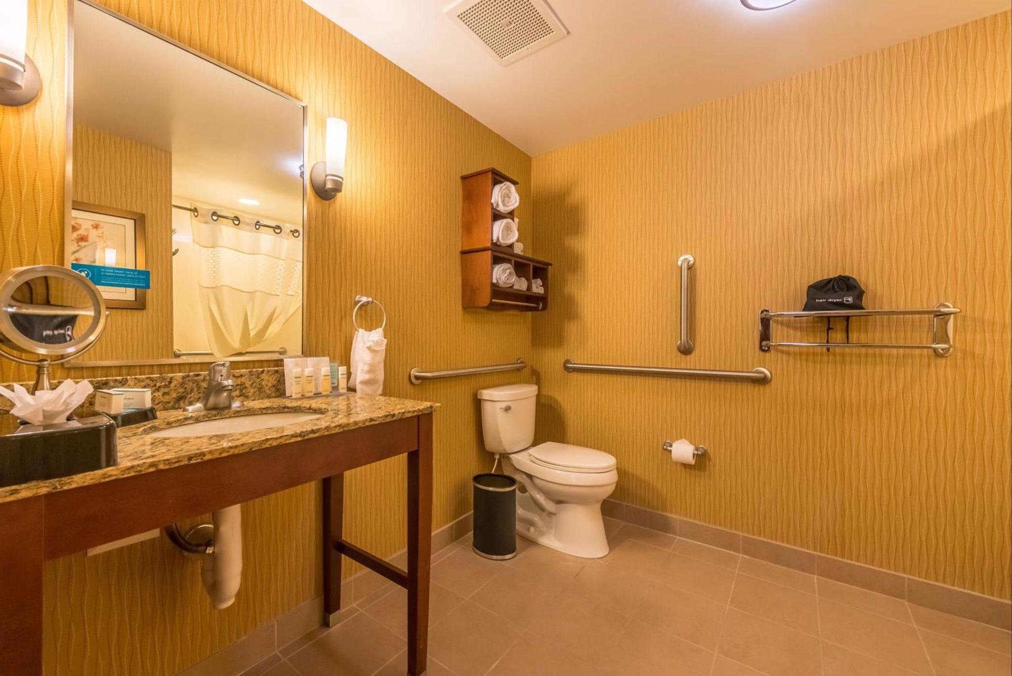 Hampton Inn & Suites Boulder North Bagian luar foto